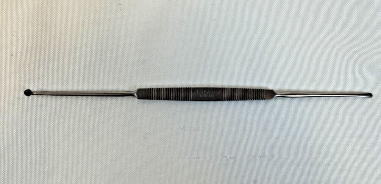 KARL STORZ N-4660 Cottle Septum Elevator 4mm x 4mm Round End & 3mm Spatula End 9"