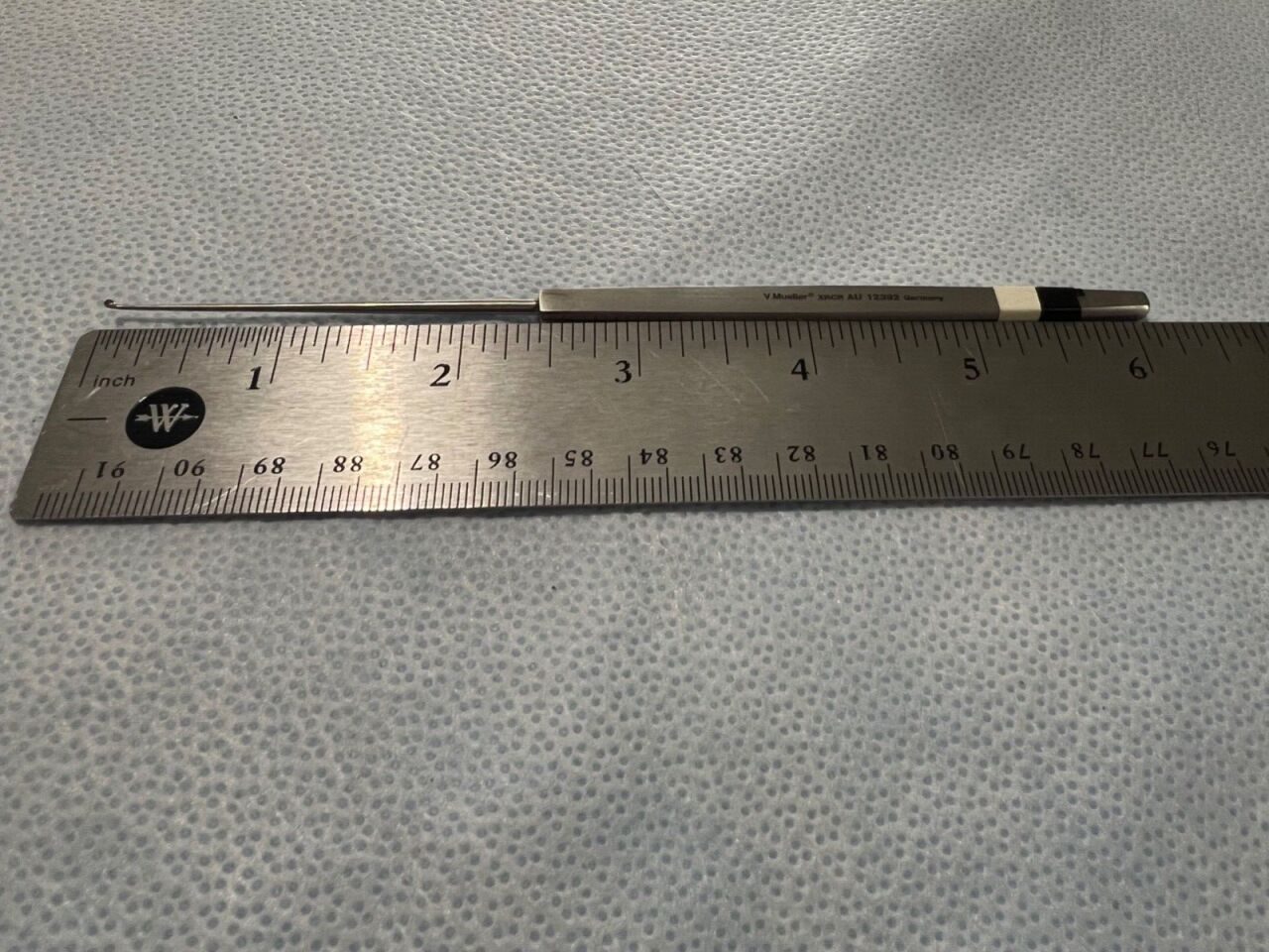 V. MUELLER AU12392 Derlacki Curette 1.5mm Forward Bent Round Tip — photo 5