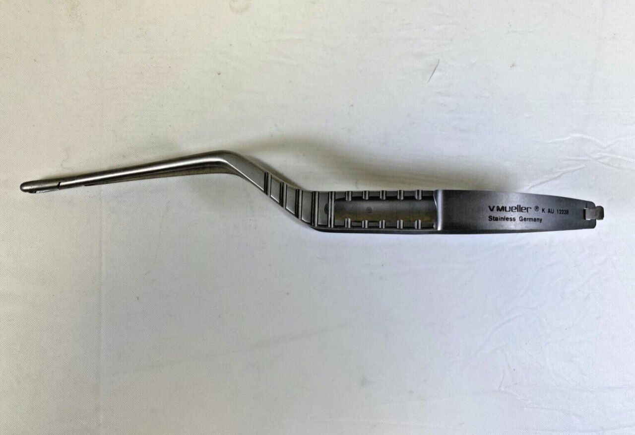 V. MUELLER AU12228 3mm Biopsy Cup Forcep Bayonet 6.5" Squeeze Type