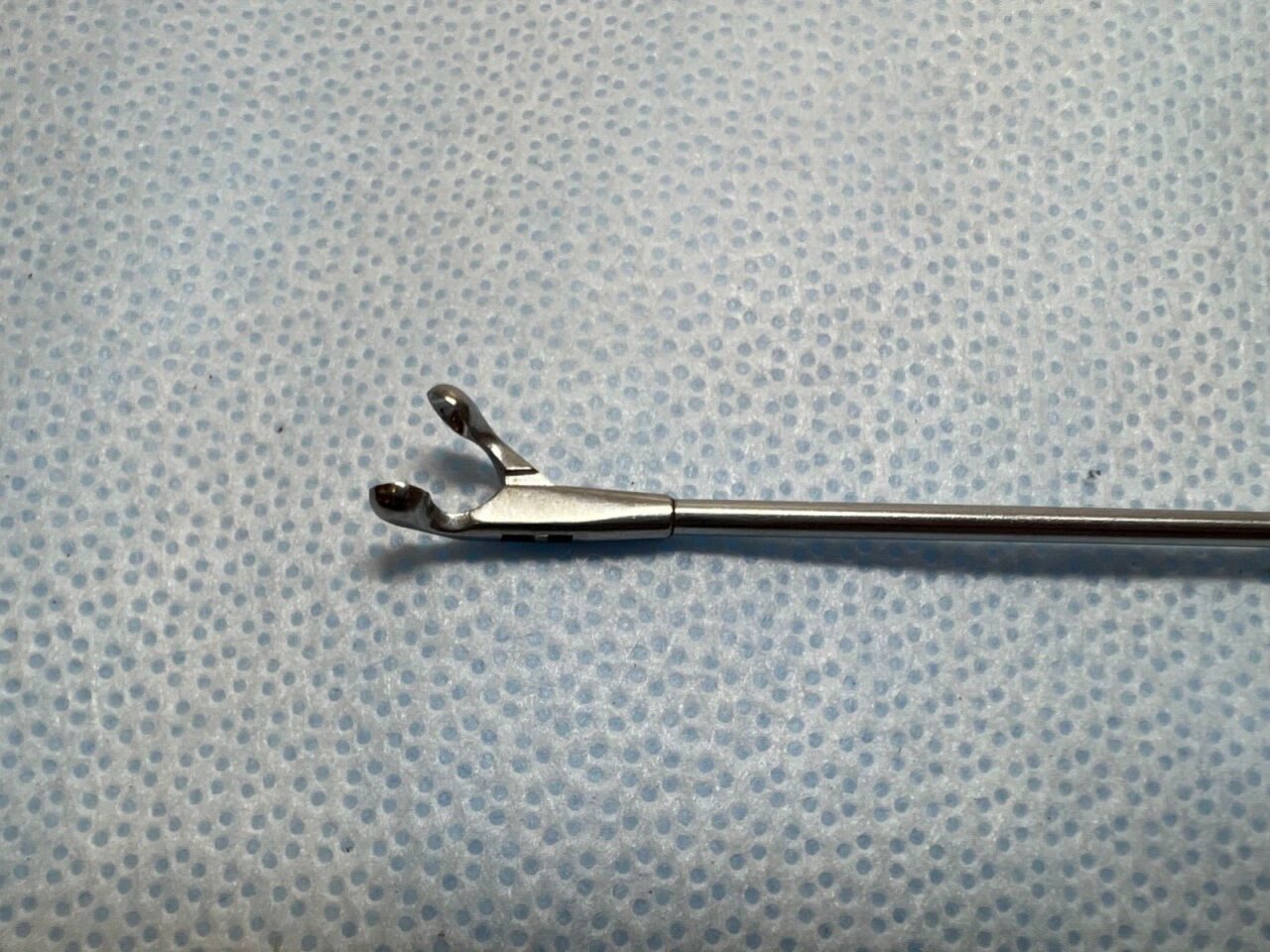 KARL STORZ 8591 W Biopsy Cup Forceps Curved Left — photo 2