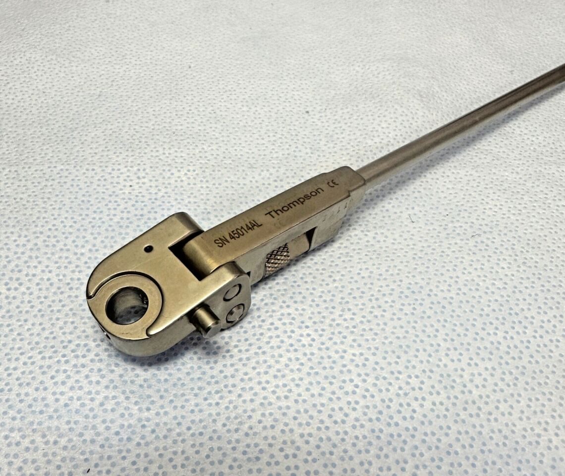 THOMPSON 45014AL 8 3/4" Angling Retractor Handle for SynFrame — photo 6