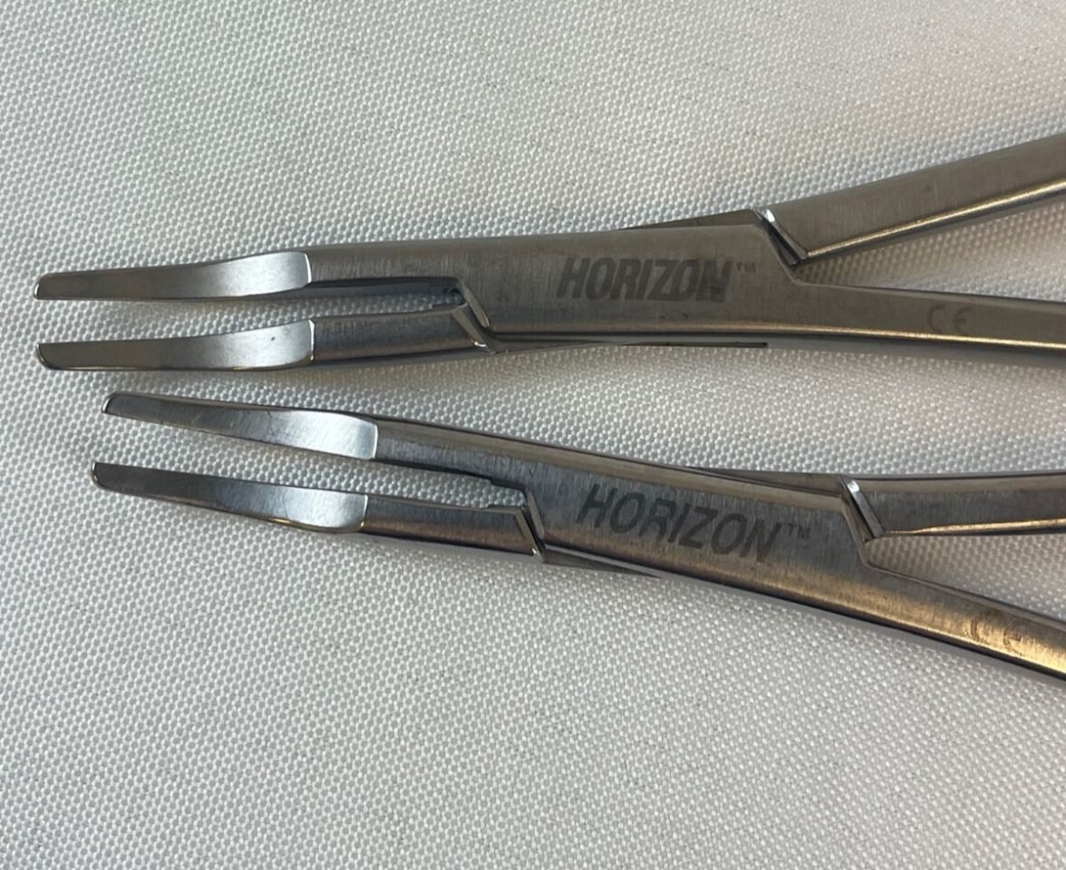 PILLING WECK 237081 Pair of Horizon Open Ligating Curved Medium 8" Clip Appliers — photo 2
