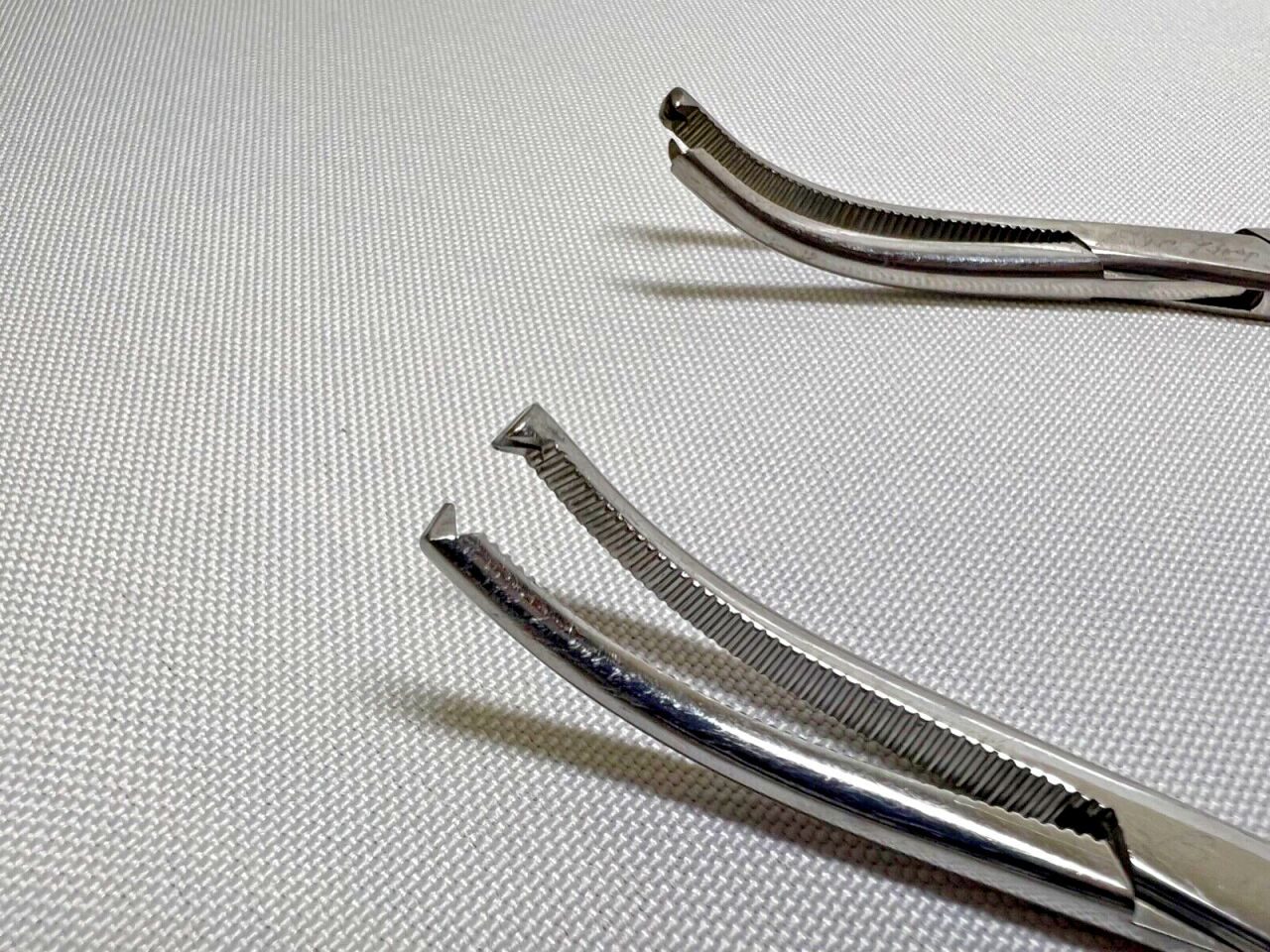 SKLAR  Hemostatic Kocher Artery Clamp Forceps 1 X 2 Teeth — photo 2