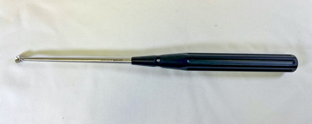 AESCULAP MD643R Lumbar Curette Size 6 Reverse Angle 349mm