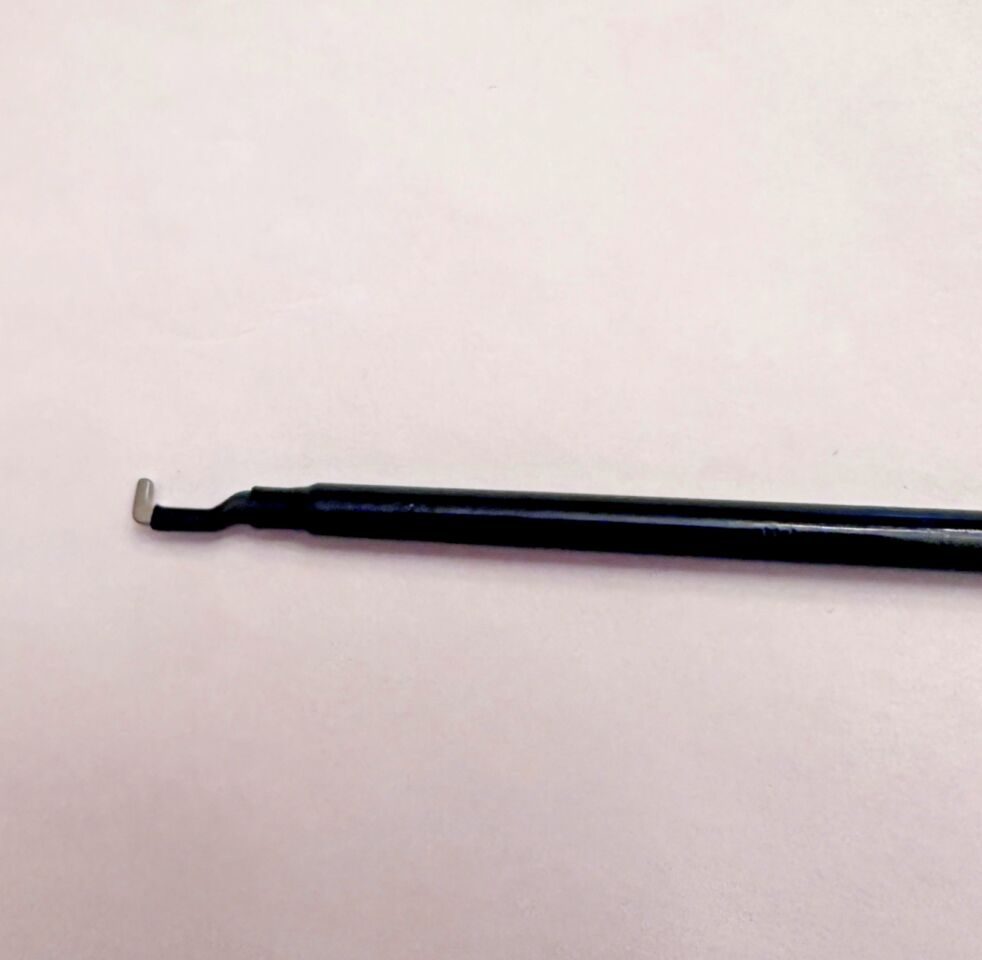 STRYKER 250-040-112 Strykeprobe Monopolar L Tip ESU Electrode 5mm x 33cm — photo 3