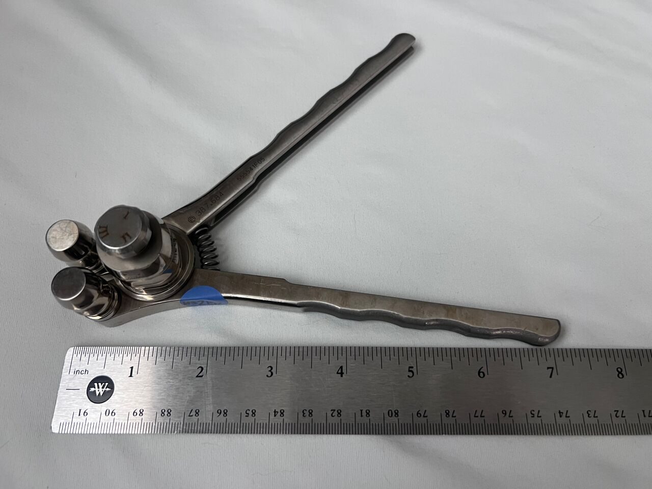 SYNTHES 387.684 Orthopedic Universal Plate Bender — photo 2