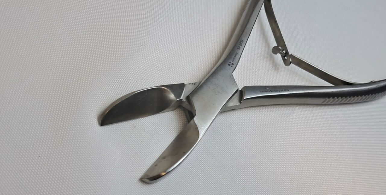 SYMMETRY SURGICAL 33-2019 Liston-Bone Cutting Forceps, Straight, 7 1/2 in. — photo 2