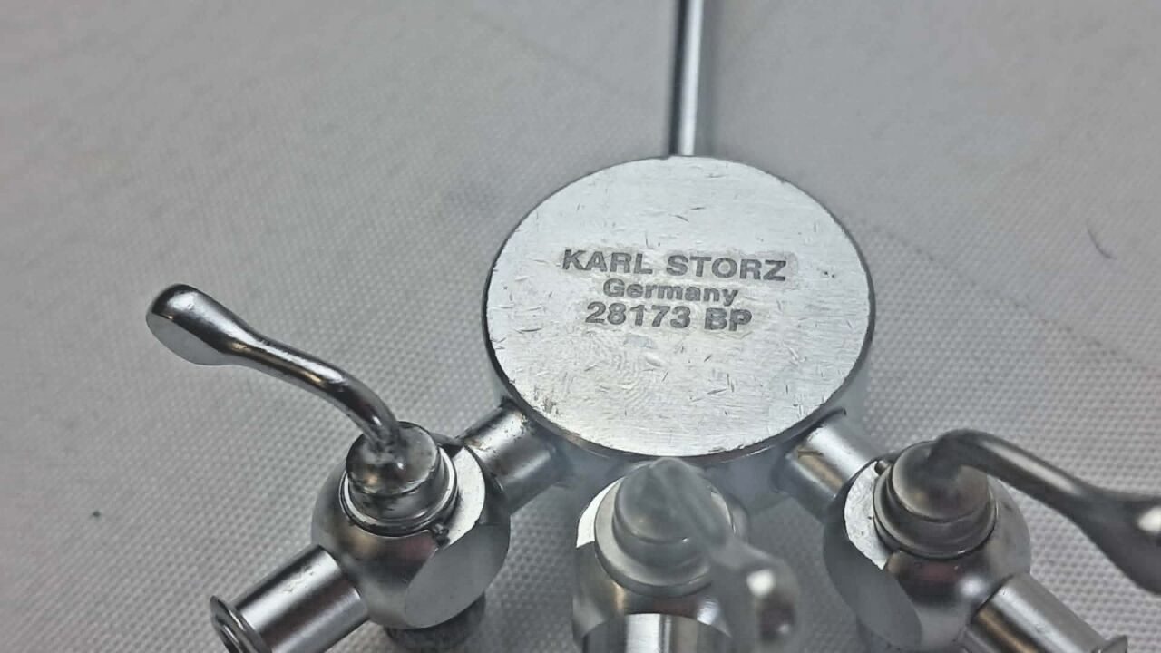 KARL STORZ 28173BP 5mm Suction Irrigation Tube 2 Way Central Valve — photo 4